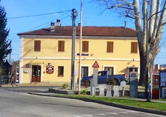 Car Rental Mussotto Railway Station